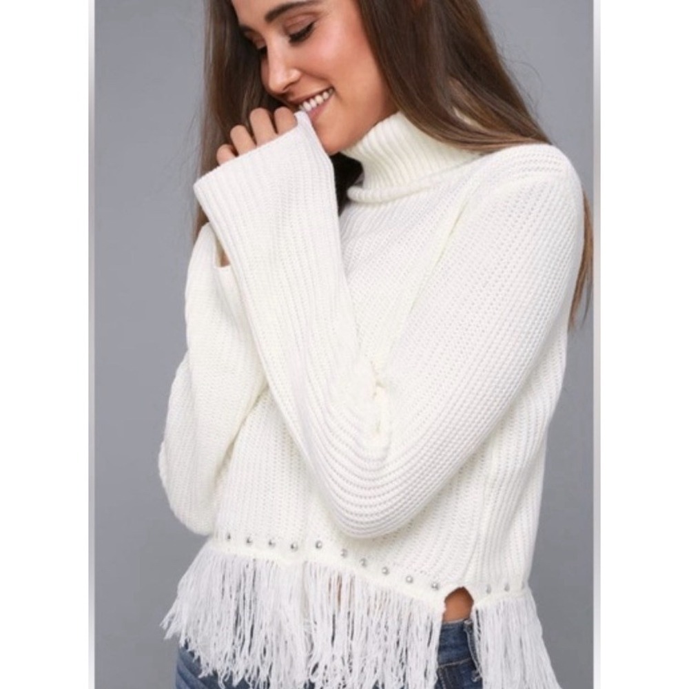 Lulus Freethinker Cream Fringe Cropped Sweater Size L #564